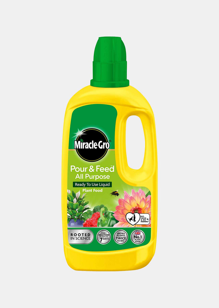 Miracle-Gro Pour & Feed Plant Food 1ltr
